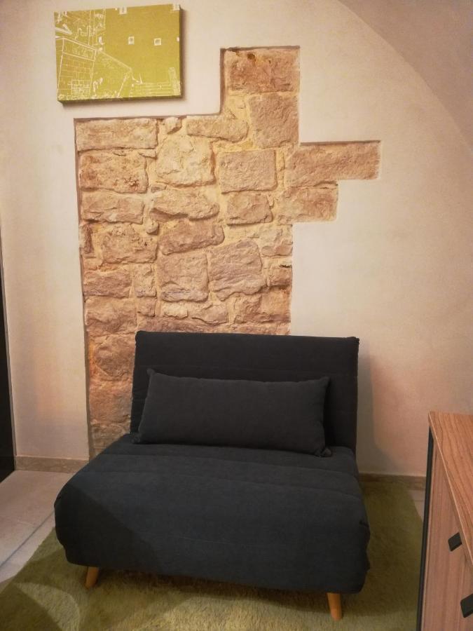Locus Pendinelli Trani Bed & Breakfast Exterior photo